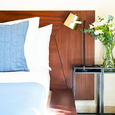 Apartment Troya Suites *