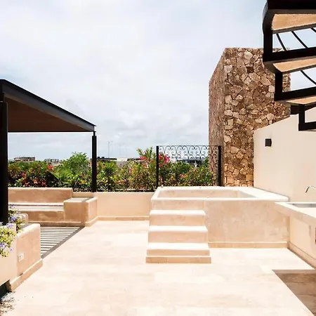 Chic Rooftop Ph, Private Pool, 1mi From The Apartment *