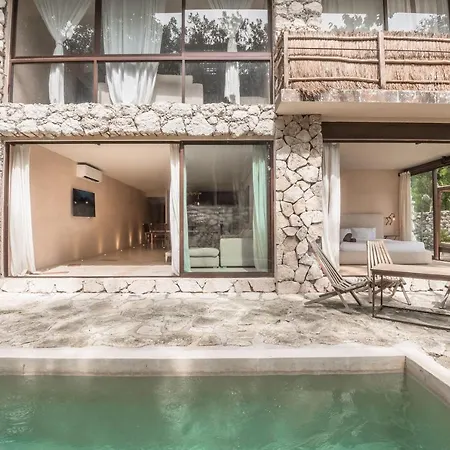 Luum Zama Private Pool, Chef, Mins To Beach