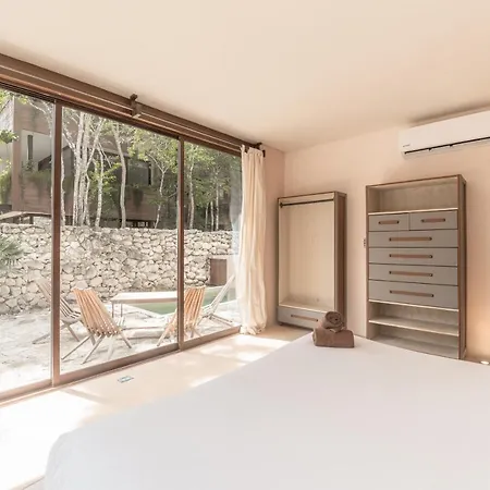 Luum Zama Private Pool, Chef, Mins To Beach Apartment