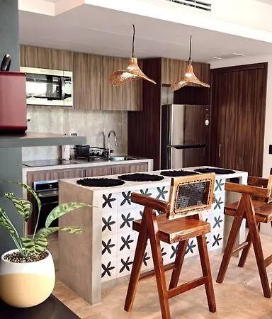 Apartamento De Lujo Con Cenote Natural Infinity Pool Gym * Tulum