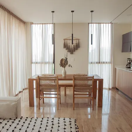 Spaciuos Apt 2 Bd Aldea Zama *