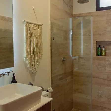 Spaciuos Apt 2 Bd Aldea Zama Apartment