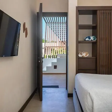 Asana Private Pool, Terrace, And Bbq Villa