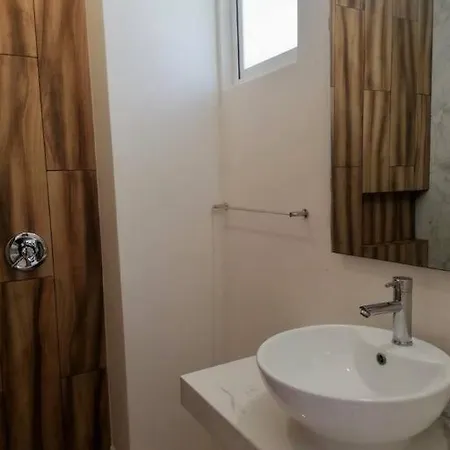 Apartment New Lovely In