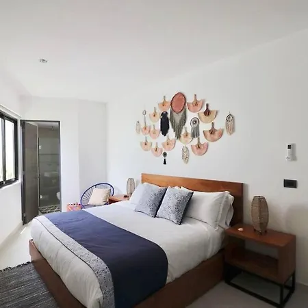 Amazing!! Ph 2 Bdrm + Private Rooftop &pool /aldea Zama Apartamento