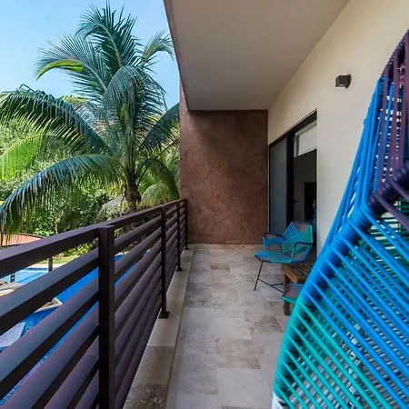 Apartment Tropical Elegance: Luxurious With Pool View Tulum