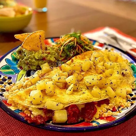 Mexican Folklore Suite, Private Pool & Chef Included 1 Or 2 Bedrooms Apartment *