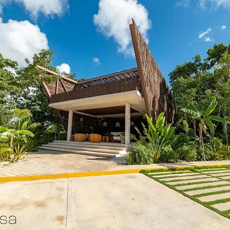 Ophelia Tulum