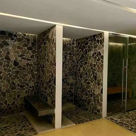 Apartment Cosy Studio, Sauna, Rooftop Pool *