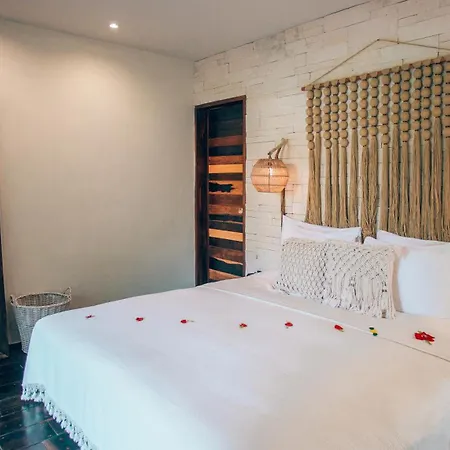 Hotel Orchid House (adults Only)