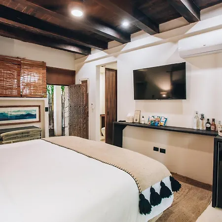 Hotel Orchid House Jungle 5*