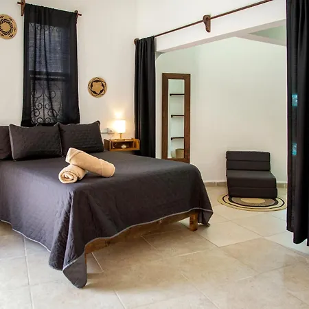 Sonido Del Mar Boutique & Yoga Loft *