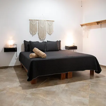 Sonido Del Mar Boutique & Yoga Loft