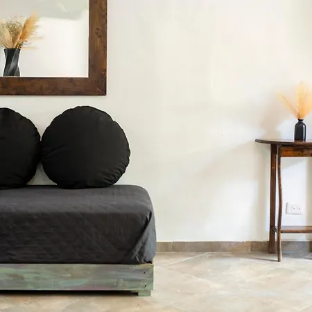 Apartment Sonido Del Mar Boutique & Yoga Loft