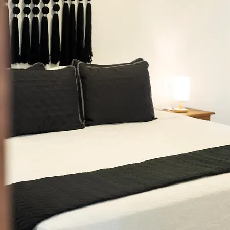 Sonido Del Mar Boutique & Yoga Loft