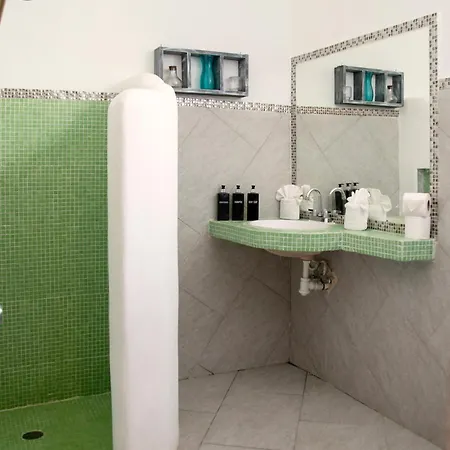 Sonido Del Mar Boutique & Yoga Loft *