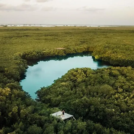 Luxury tent Uman Glamping & Cenote Tulum