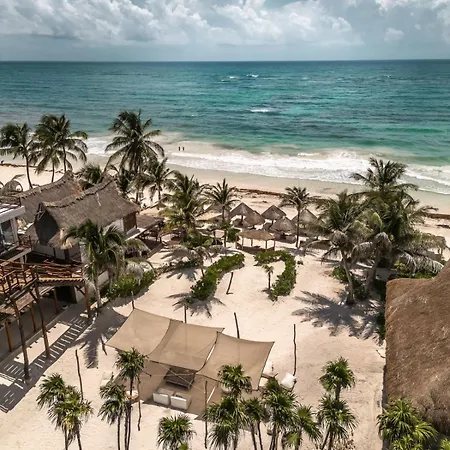 Niken Beachfront 4* Tulum