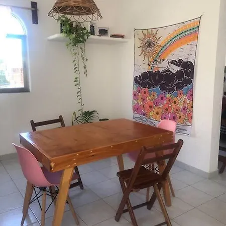 Hermoso Depa En La Veleta, Ubicacion Ideal. *