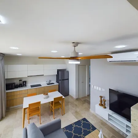 Dreamed Brava With Rooftop & Bridge Pool Apartment