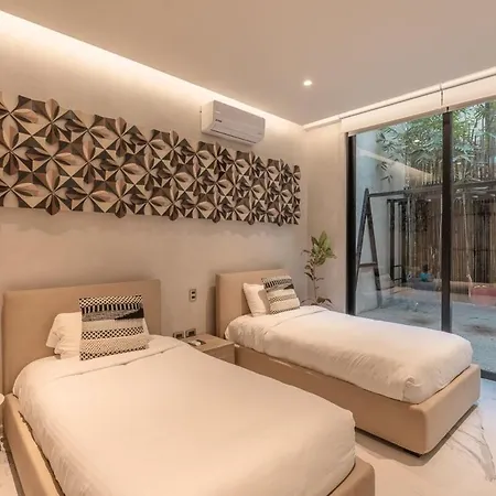 Casa Kite Luxe Aldea Zama 4-br *