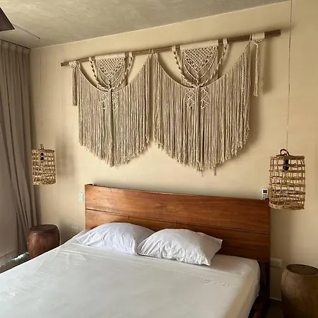 Modern 2br First Floor With Pool Access La Veleta Apartment *