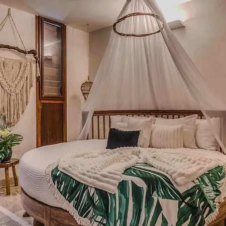 Exclusive 1br In Jungle Private Pool Apartment