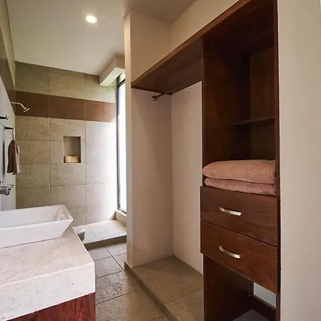 Akasha 3br Private Pool Near Downtown 10 Villa