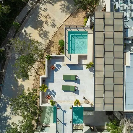 Kaako Modern * Tulum