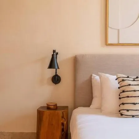Kaako Modern Holiday home *
