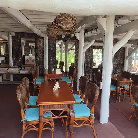 Estrellas - Located At The Party Zone 4* Tulum