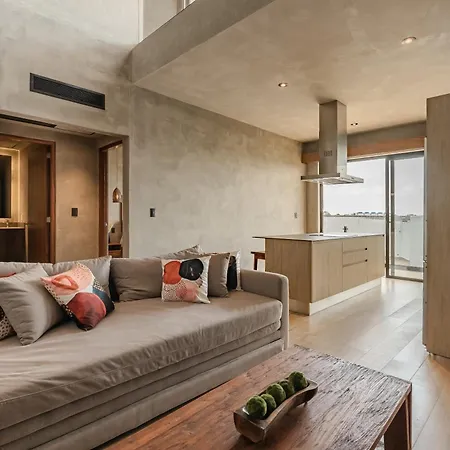 Penthouse In *