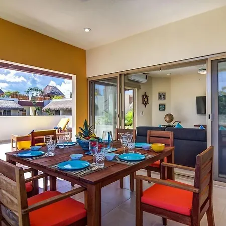 Jungle Paradise Ph W/ Private Terrace & 2 Jacuzzis *