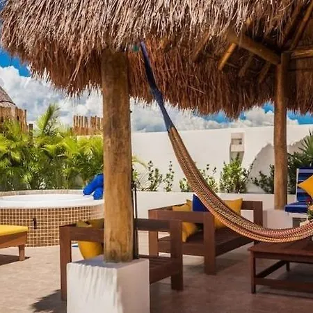 Holiday home Jungle Paradise Ph W/ Private Terrace & 2 Jacuzzis