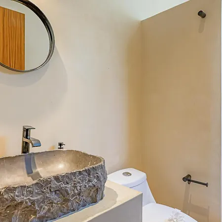 Chen Luum Penthouse 301 Apartment