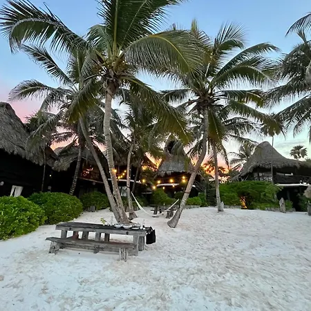 Luv Hotel Tulum