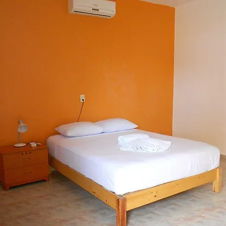 Malix Pek Hotel