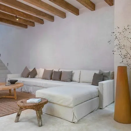 3br In Gated Community With Private Rooftop Plunge Pool, Grill & Shared Pool *