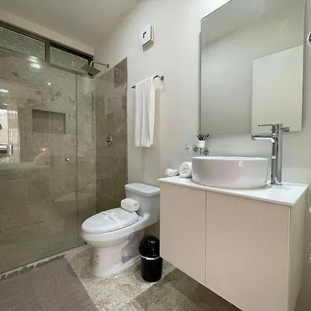 Apartment Brava Towers 3br - Next Level B *