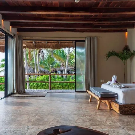 Casa Aakbal Private Fron Sea Location Villa Tulum