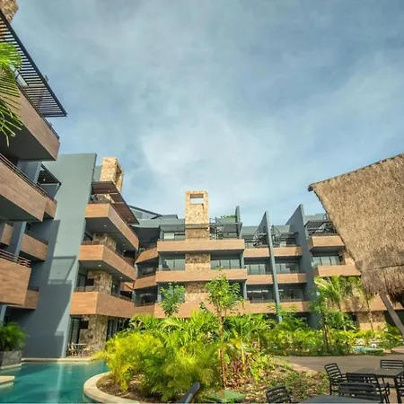 Paramar Black Luxury Aldea Zama Apartment
