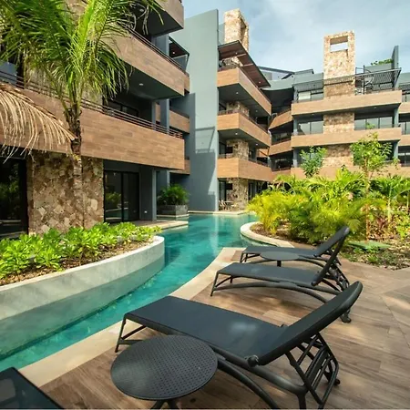 Paramar Black Luxury Aldea Zama Apartment