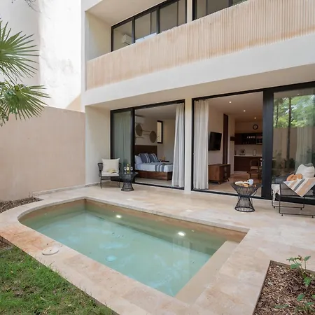 Escape To Nature, Pool, Jacuzzi, Gym & Yoga Space