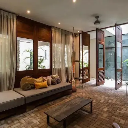 6br Retreat, 2 Pools, Sleeps 16, Aldea Zama