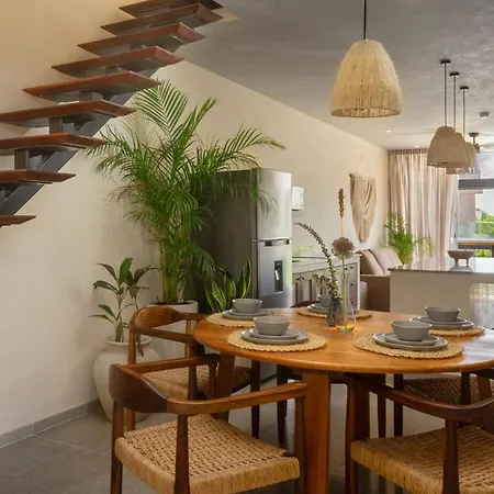 2 Bedroom Ph At Veleta With Pool Apartment *