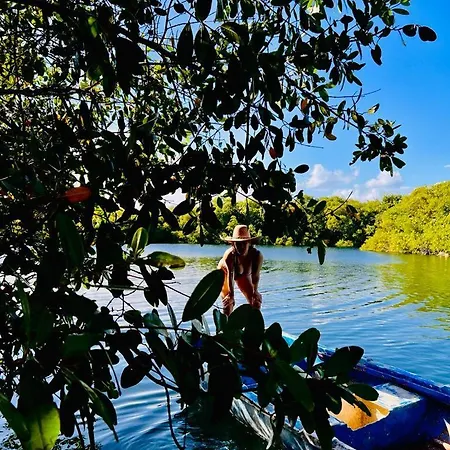 Casa Borush Glamping Fruit & Cenote Experience * Tulum