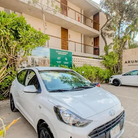 Center Family Double Four Guest With Free Parking Pool Ac Kitchenette Near