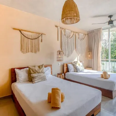 Center Family Double Four Guest With Free Parking Pool Ac Kitchenette Near * Tulum