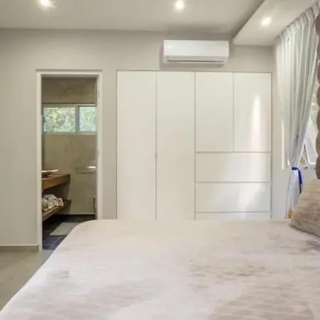 Villa Tulum, 6 Bedrooms In Paradise